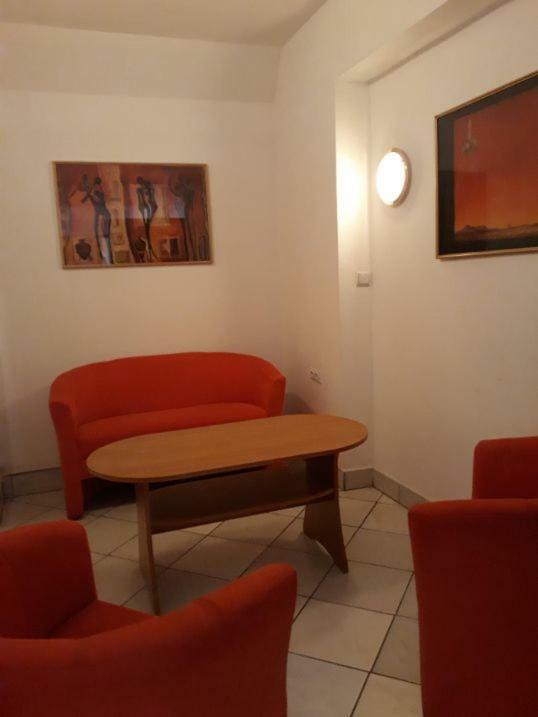 Hotel As Biała Podlaska Esterno foto